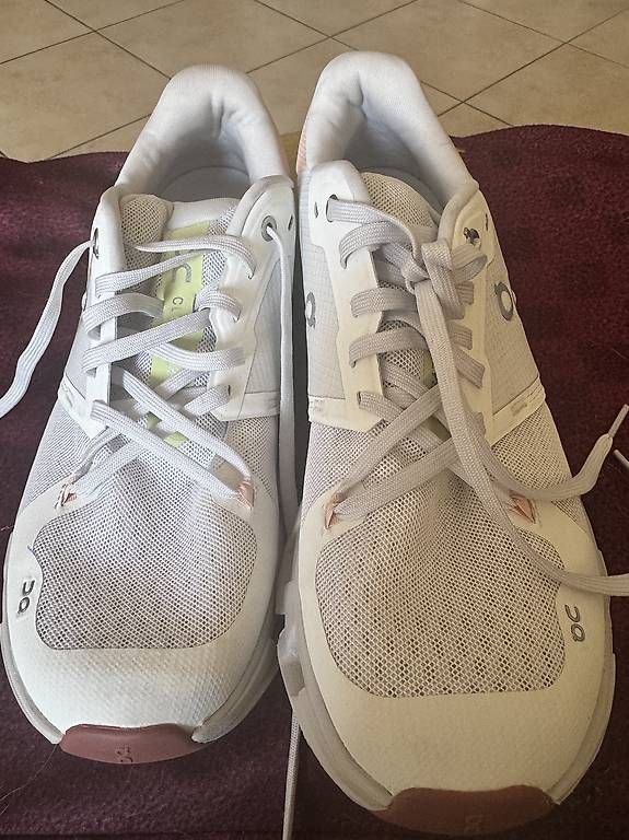 Scarpe da donna: Chaussures On-running Cloudflyer 4 – Nuovo e nell'imballaggio originale da St-Cergue venduto da ste_bjn2 1