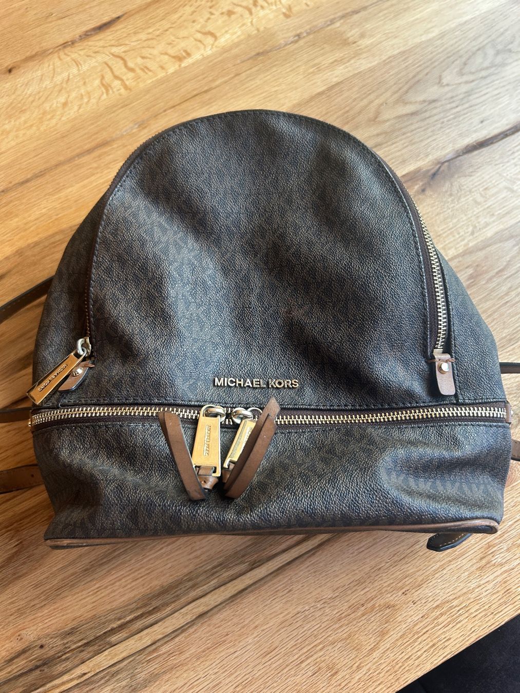 Michael Kors Zaini: Michael Kors Rucksack – Usato da Berneck venduto da sem_5d82 1