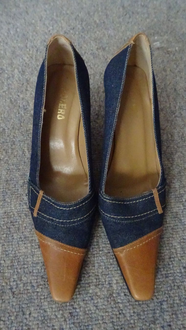 Scarpe da donna: DAMEN SCHUHE GR. 40-     Letzte verk. – Usato da Burgdorf venduto da may52
