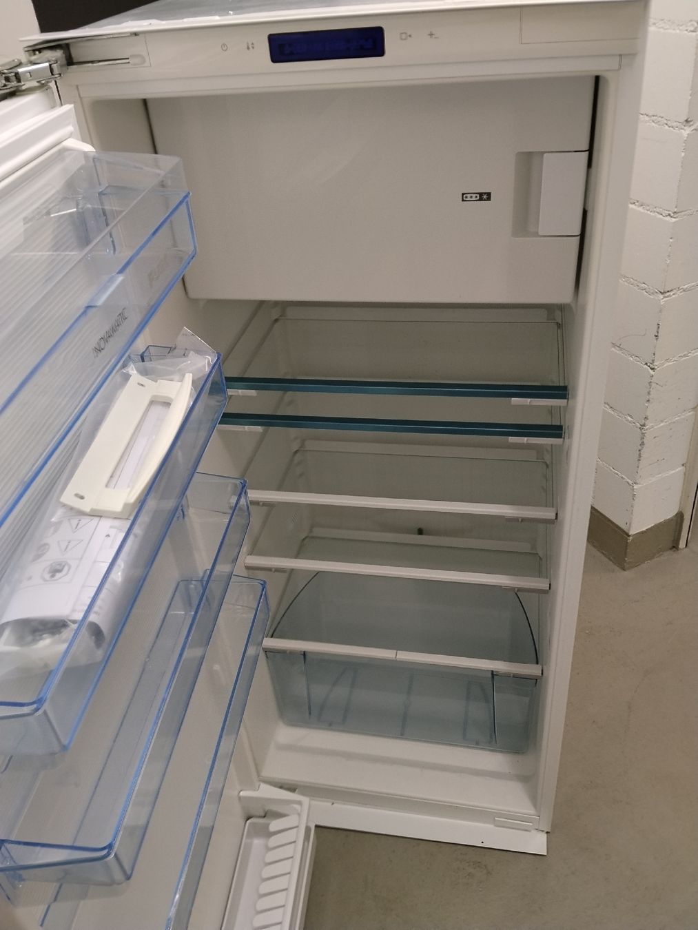 Réfrigérateurs: Fust Kühlschrank, Einbau Gerät – D'occasion à Volketswil par pal_tbg8