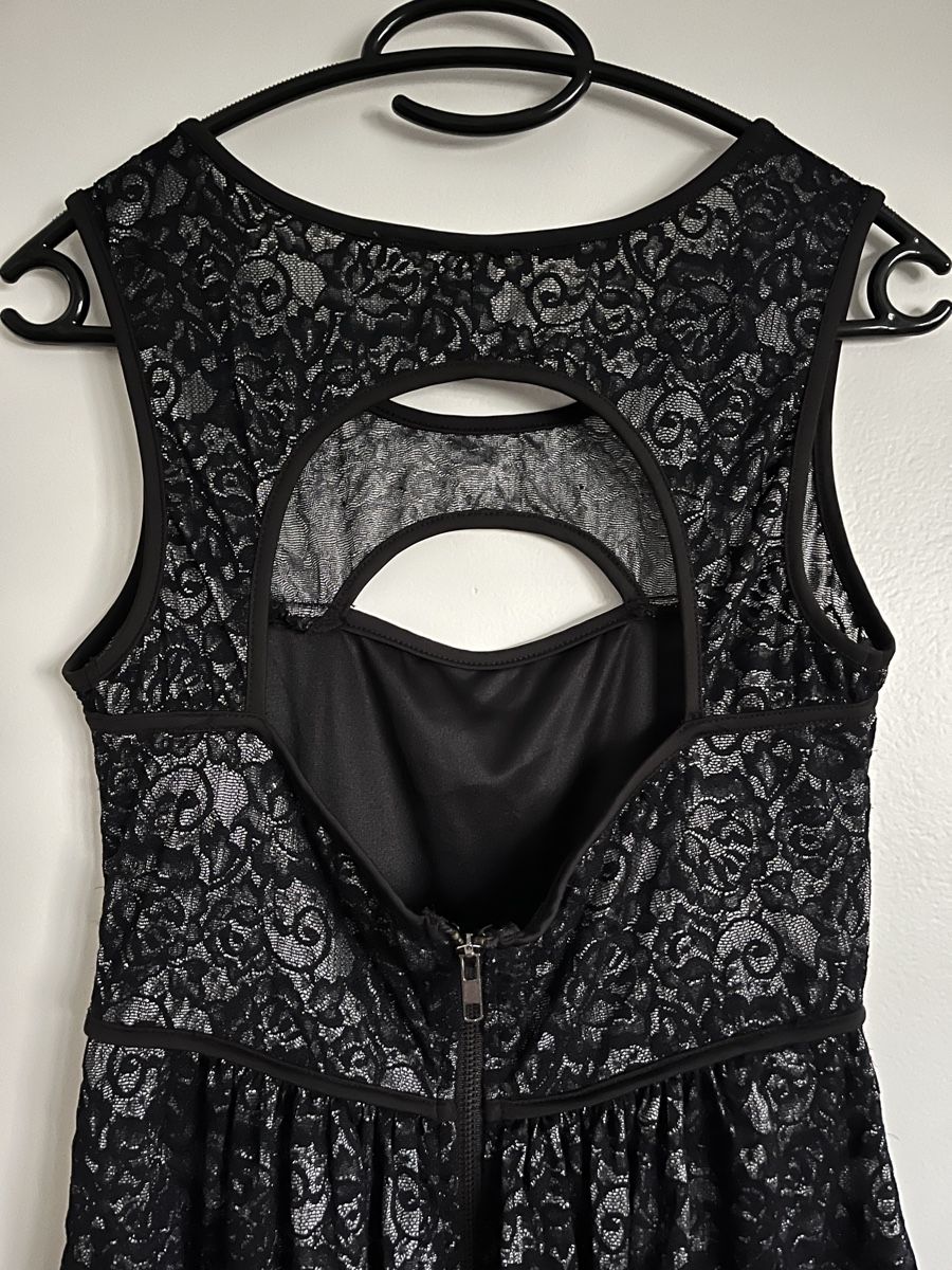 Vestiti: Cocktailkleid schwarz/silber Grösse M – Nuovo (secondo la descrizione) da Winterthur venduto da Ste_Uho 1