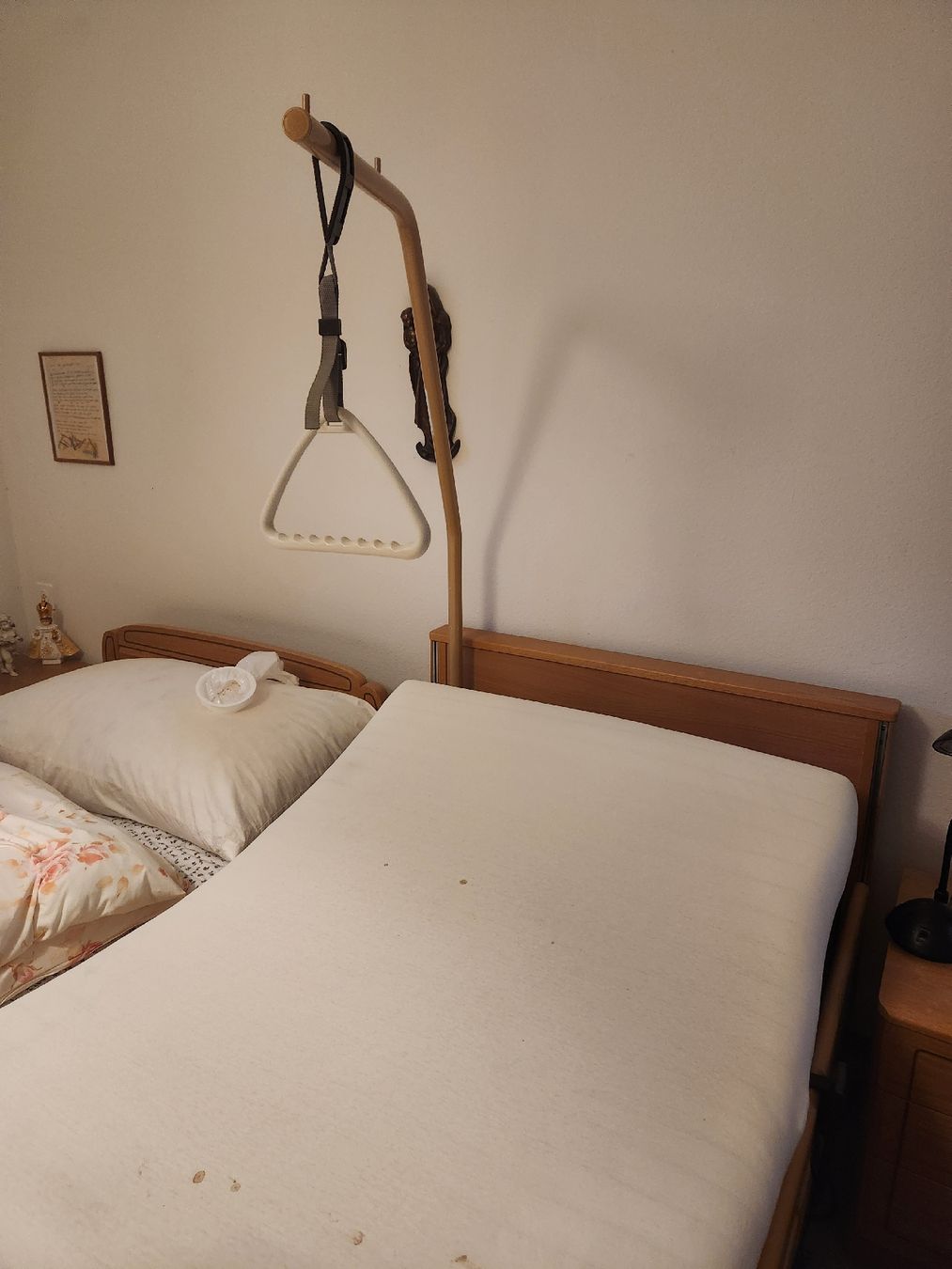 Letti: Burmeier Spital/Pflegebett – Usato da Seewen SZ venduto da Gaho8471 2