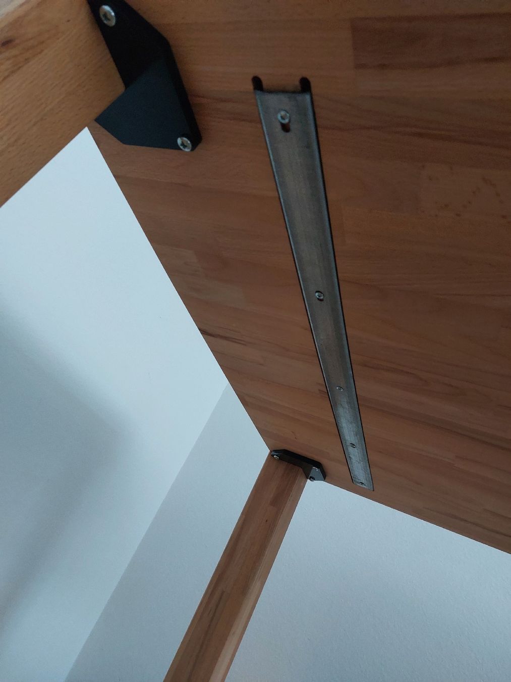 Micasa Tische: Esstisch Massivholz – Gebraucht aus Münchenbuchsee von Ataf_Morgana 4