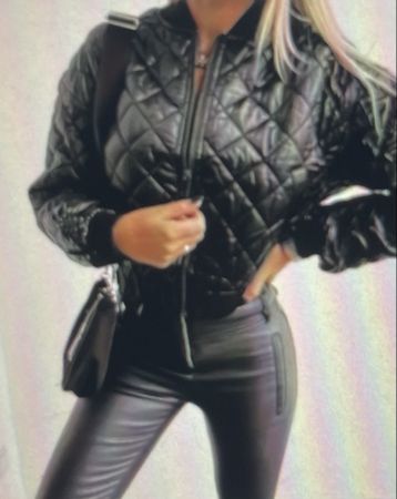 Giacca bomber trapuntata nera, stile coolM/L-nuovo