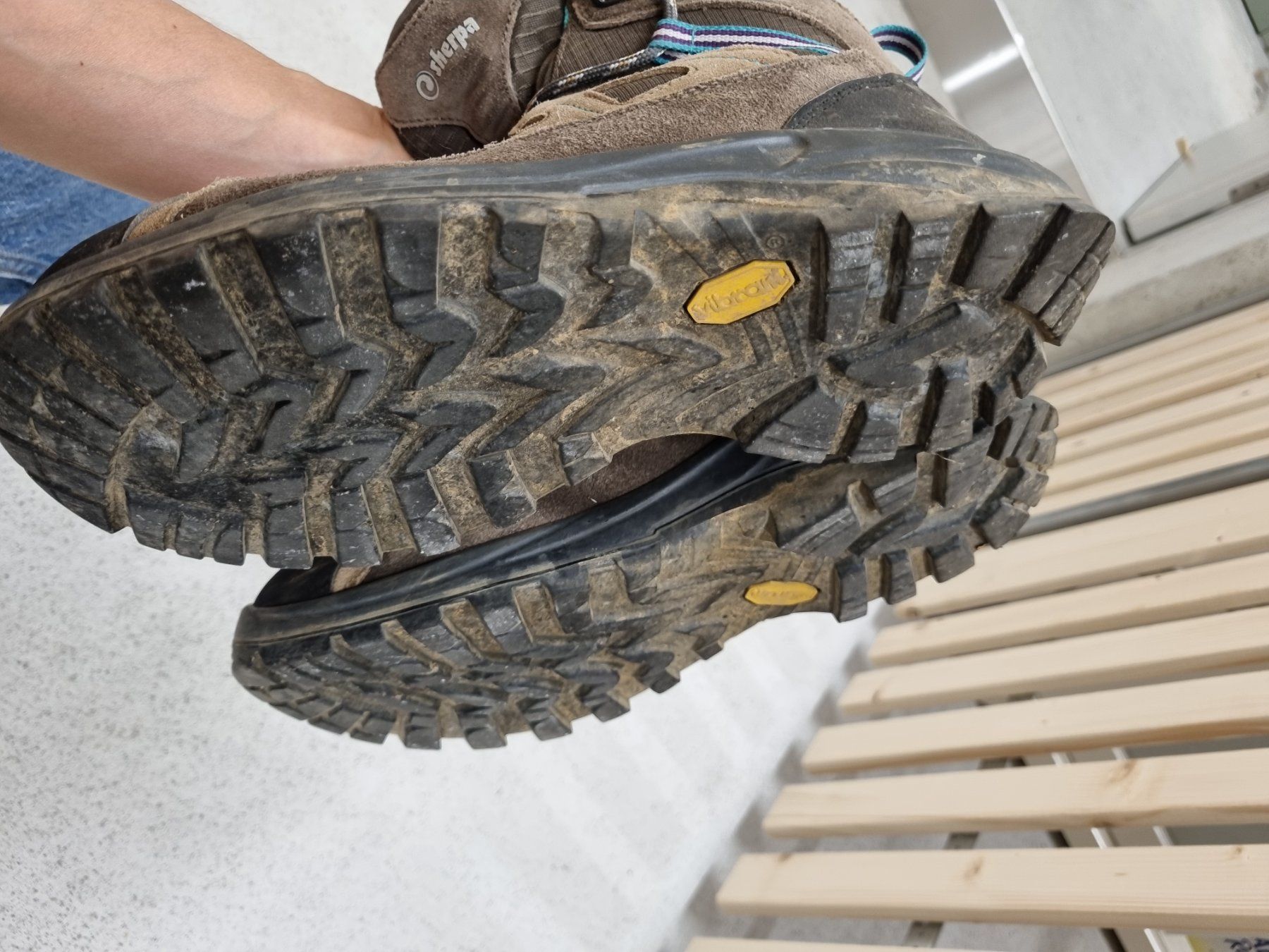 Sherpa Chaussures femmes: Sherpa Wanderschuhe, Grösse 40 – D'occasion à Zürich par zimmi_o 3