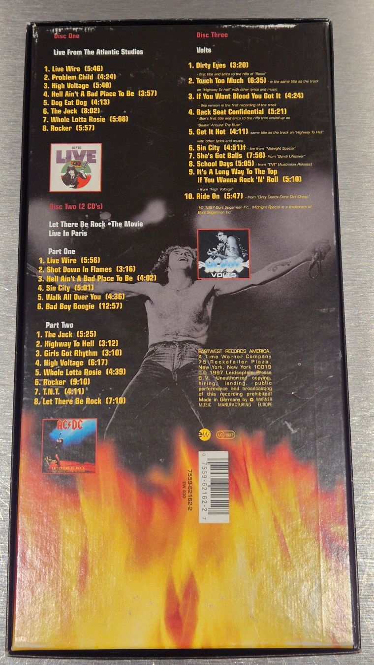 AC/DC Bonfire Box, Fanpack, Sammlerstück (4 DC's) (Gebraucht) in ...