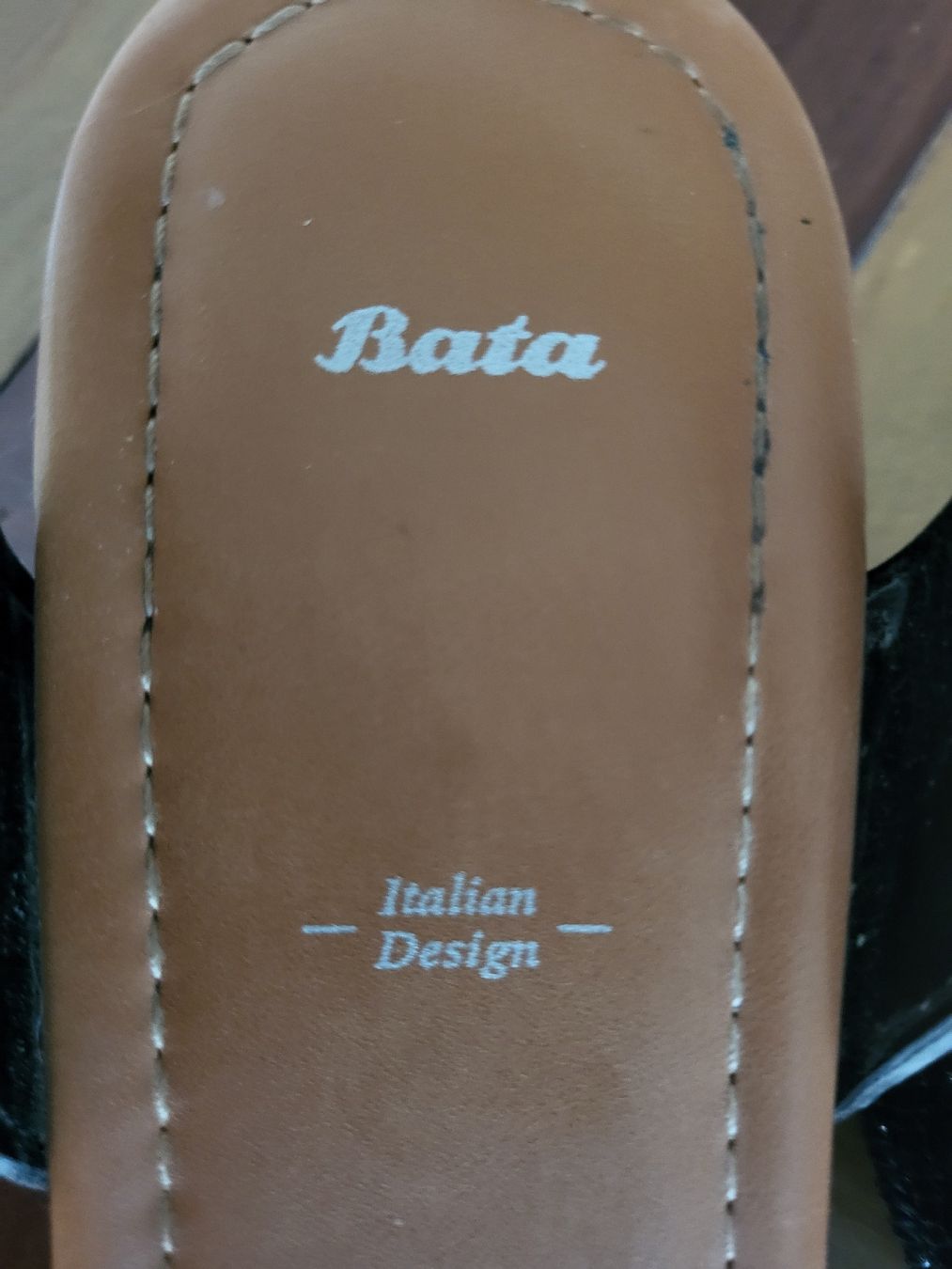 Damenschuhe: scandales noires Bata taille 40 – Gebraucht aus Ursy von Tchoupitchou 4