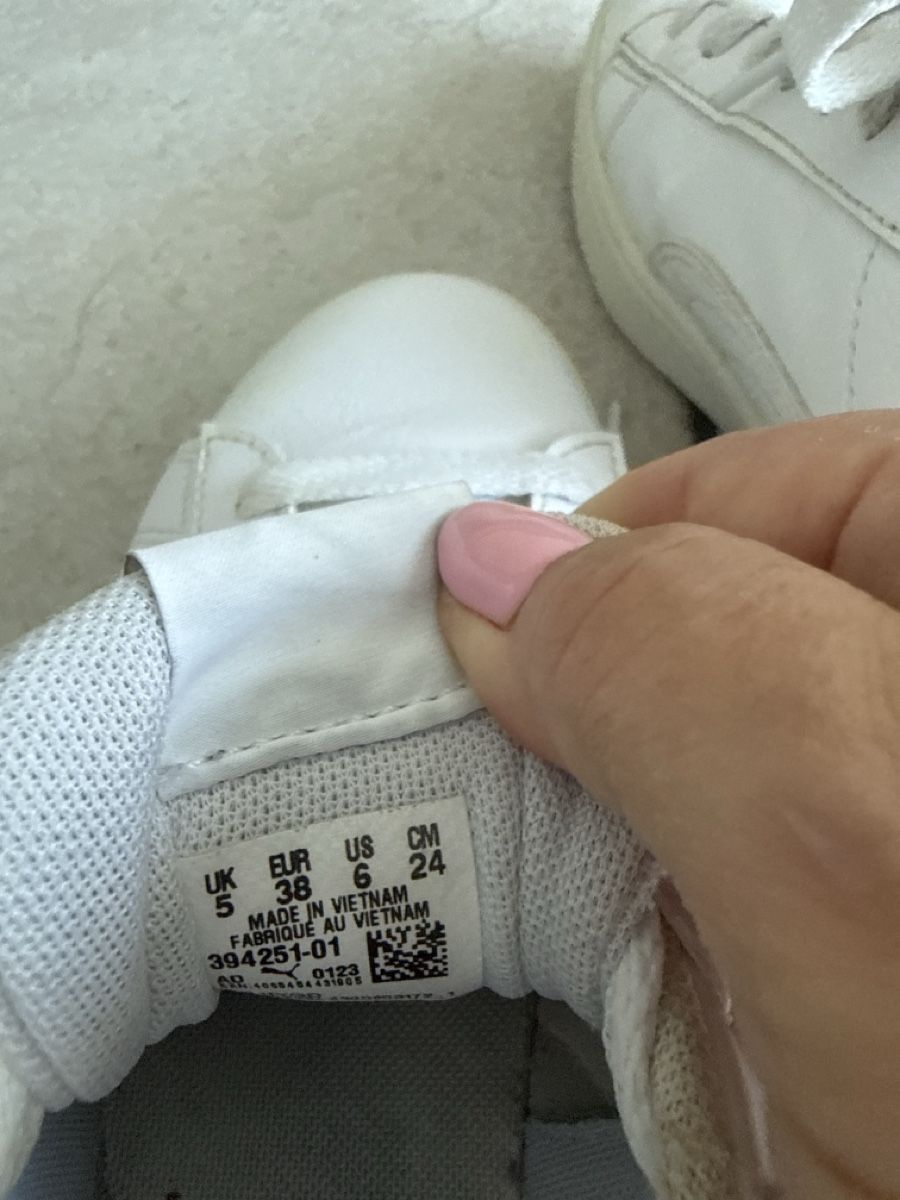 Puma Schuhe für Mädchen: Schuhe „PUMA“ Gr.37-38 – Gebraucht aus Waltenschwil von lina-04 3