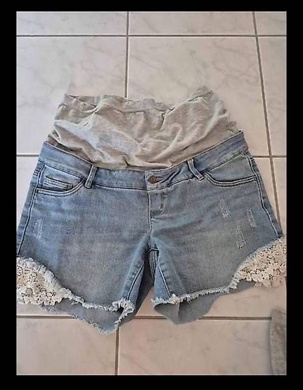 Jeans: Pants/Jeans/Kurze Hose Schwangerschaft  – Usato da Dübendorf venduto da franzi1982