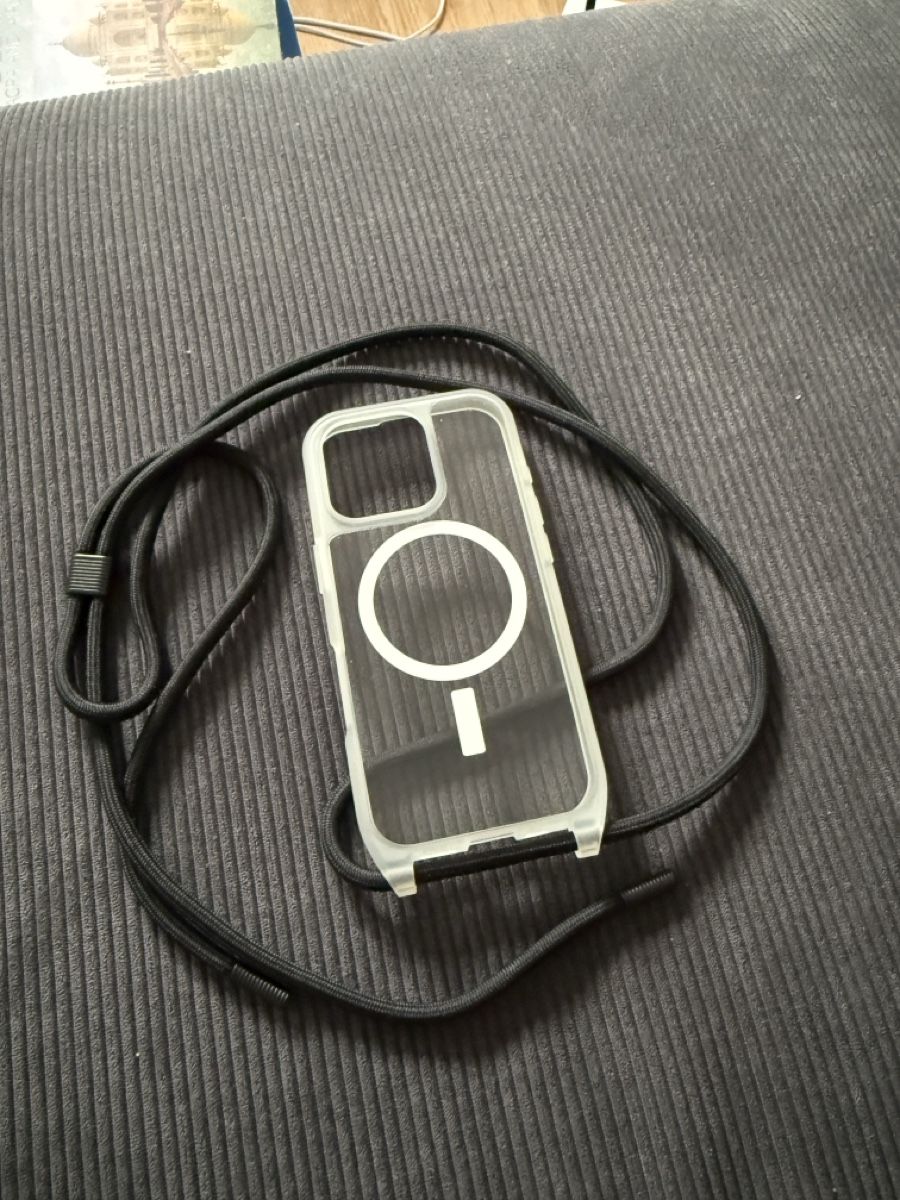 OtterBox Cover & Protezioni schermo: iPhone 16 Pro iPhone, OtterBox React Necklace - MagSafe – Nuovo (secondo la descrizione) da Zürich venduto da r0bert 1