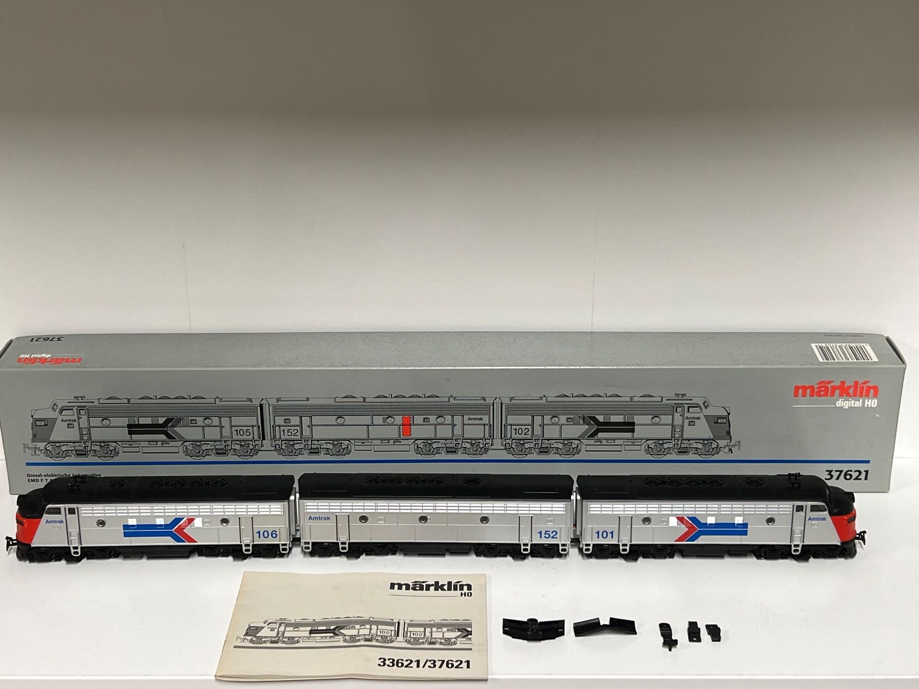 Märklin Modelleisenbahnen: Märklin 37621 EMD F 7 Amtrak Digital – Neu (gemäss Beschreibung) aus Neuenhof von ludovicco