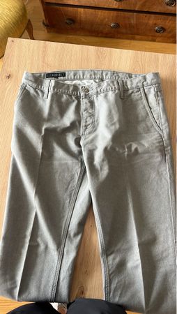 Gucci Men's Casual Trousers - Perfect for Autumn Weather!