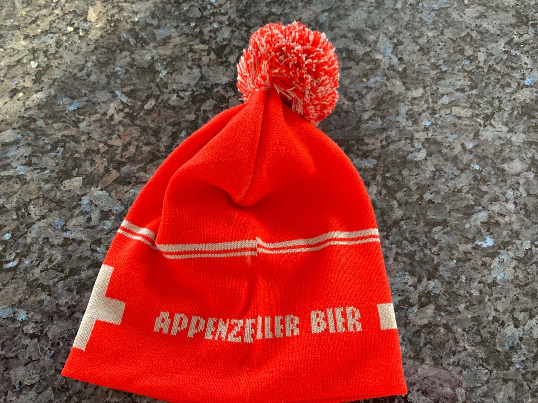 Autres vêtements hommes: Mütze Appenzeller Bier – Neuf avec emballage d'origine à Zuzwil SG par Ibohaus 1