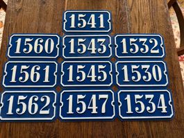 LOT mit 10 Nummern-Schilder, blau/weiss, Vintage Stil, Neu!