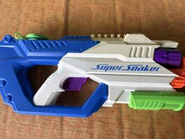 NERF water blaster wassergun