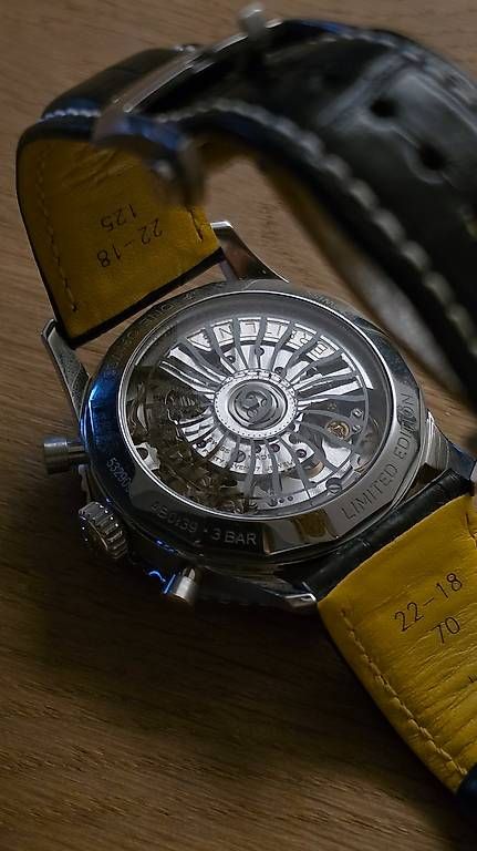 Breitling Orologi: Breitling Navitimer B01 SWISS 777 Limited Edition 41mm – Usato da Zürich venduto da levente07 2