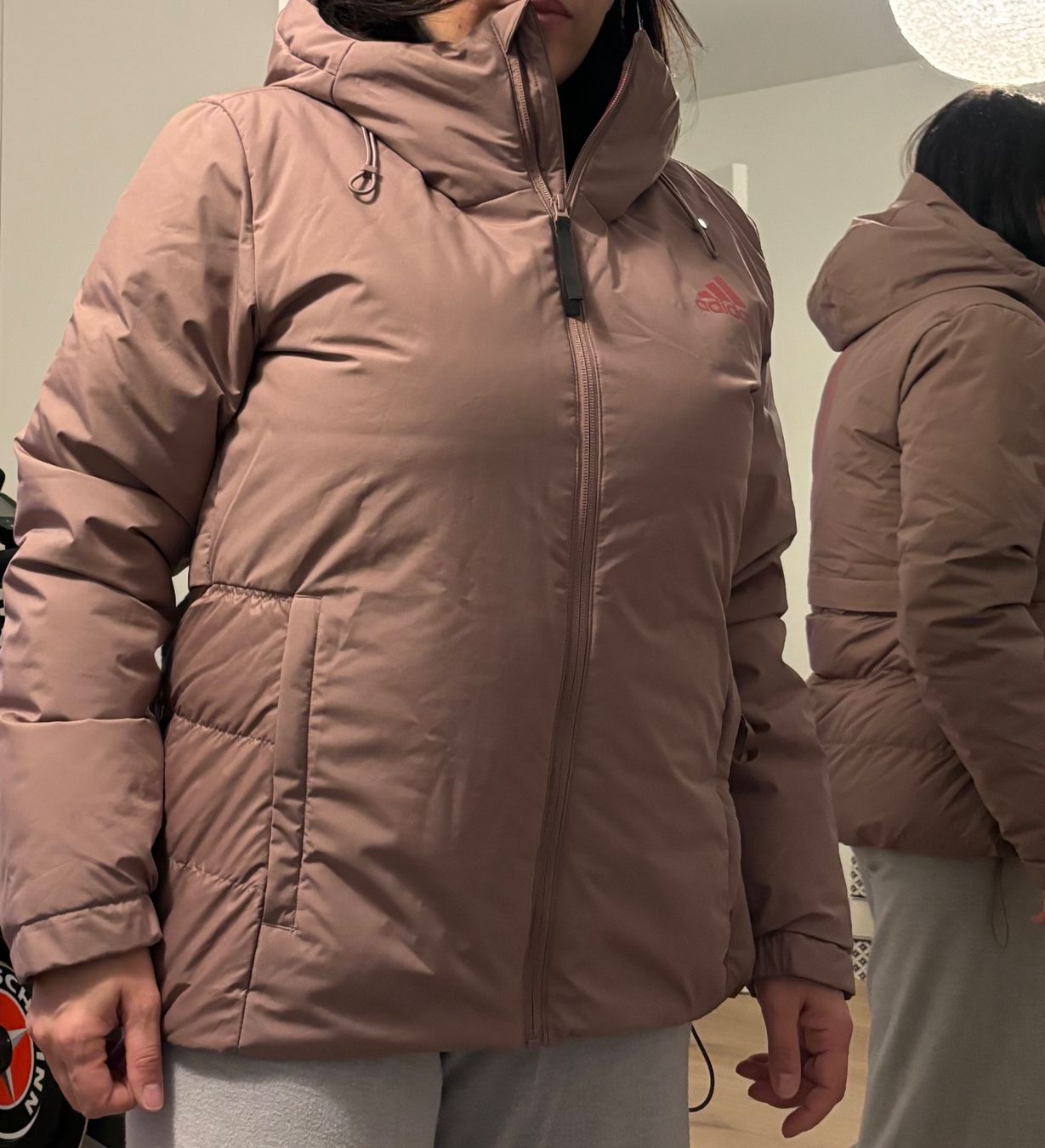 Adidas Giacche: Adidas Daunenjacke Winterjacke Damen – Usato da Zürich venduto da LaGaia 1