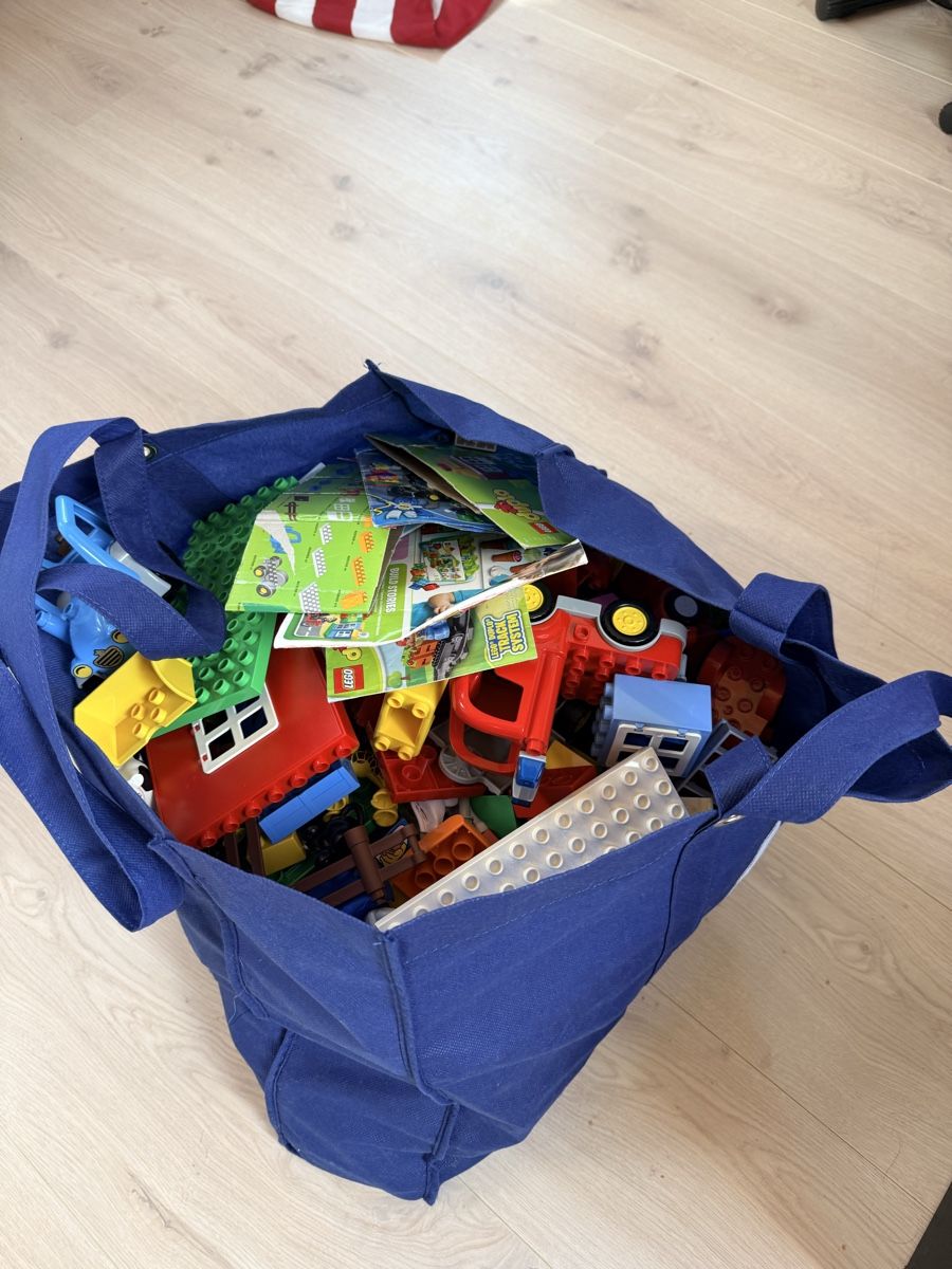 Lego Kit di costruzioni: Énorme lot Lego Duplo – Usato da Etoy venduto da naz_fd8c 8