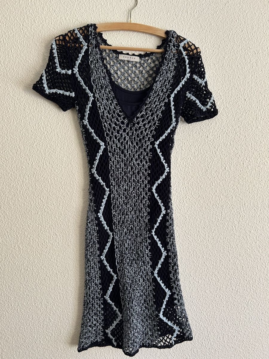 Sandro Vestiti: Robe Sandro Paris, crochet noir et bleu, taille 1 – Nuovo (secondo la descrizione) da Morges venduto da cat_6cm9