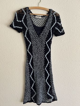 Robe Sandro Paris, crochet noir et bleu, taille 1