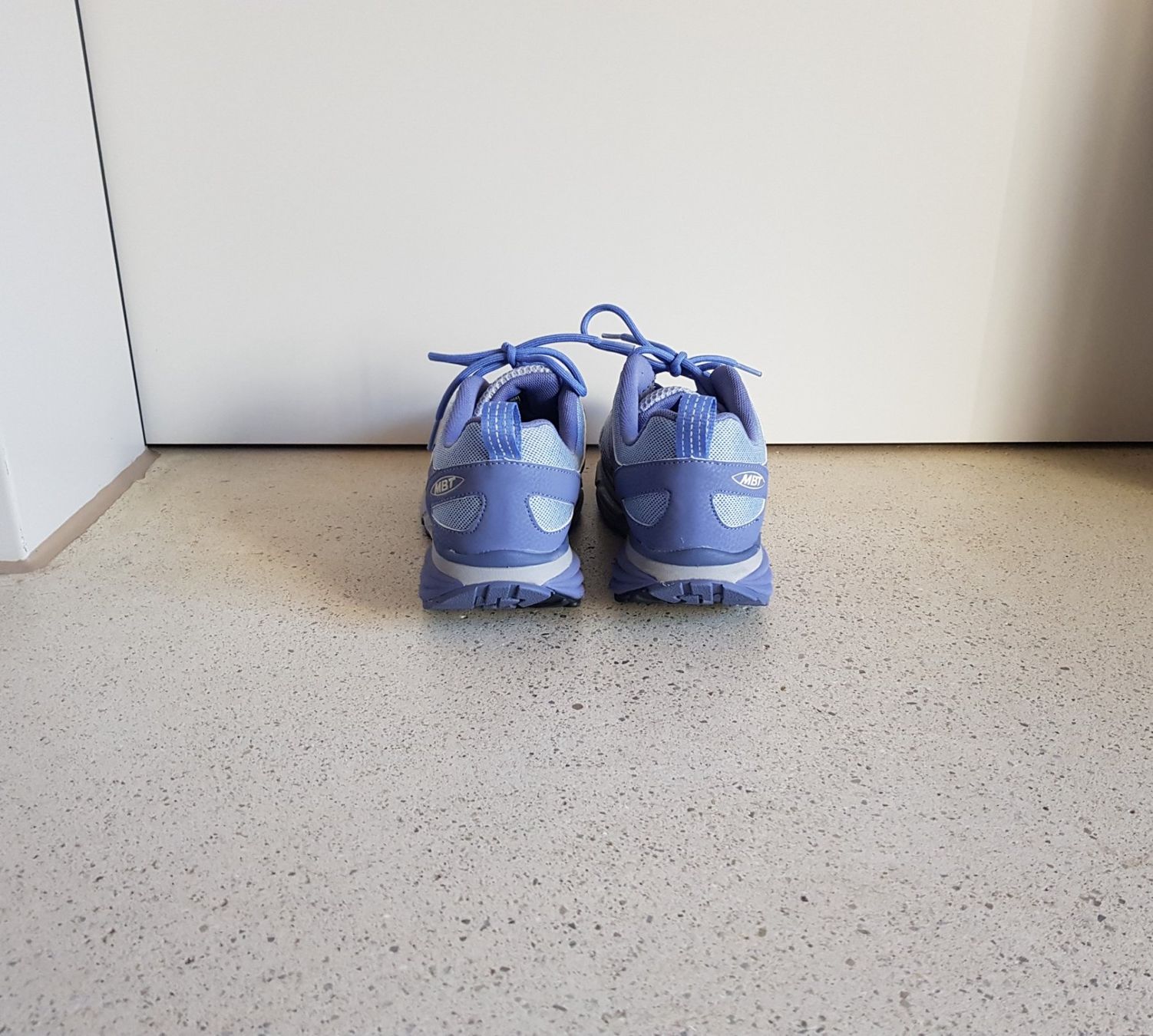 MBT Scarpe da donna: MBT Colorado 17 Sneaker Grösse 40 – Usato da Basel venduto da chien008 2