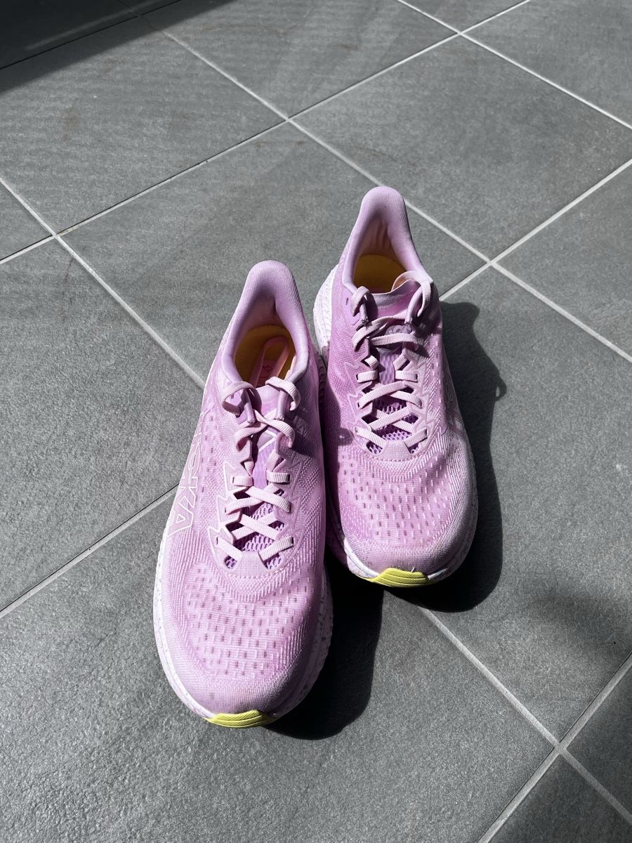 Scarpe da uomo: Hoka Mach 6 – Usato da Cologny venduto da dem_kw72 1
