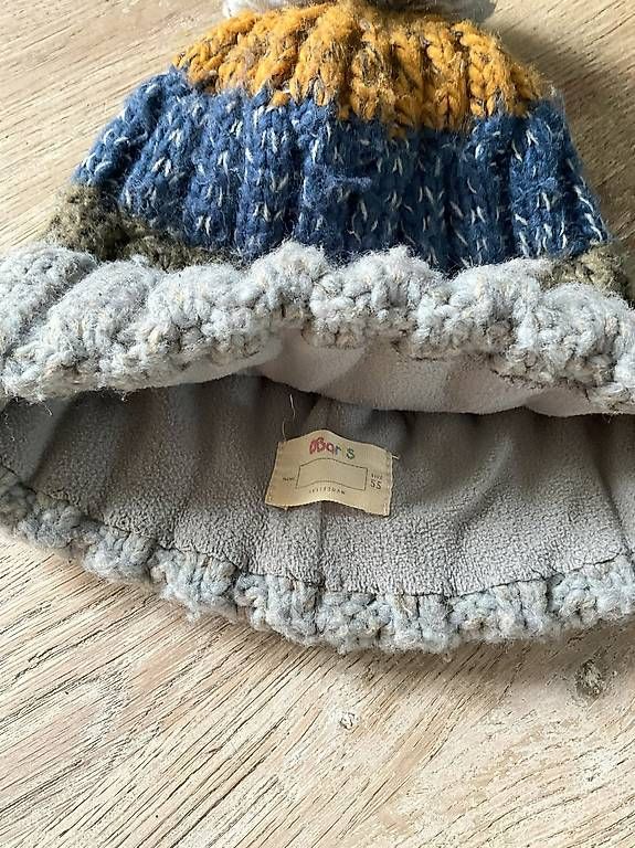 Altro abbigliamento per bambino: Kinder Wintermütze / Kappe von Barts – Usato da Bern venduto da Grizzler 1