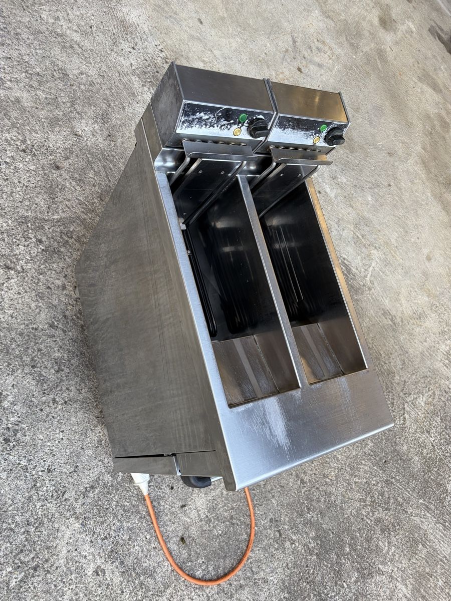 Cucine complete: Gastro Doppel Friteuse Bartscher mit zwei Körben – Usato da Bichelsee venduto da Mausi34 4