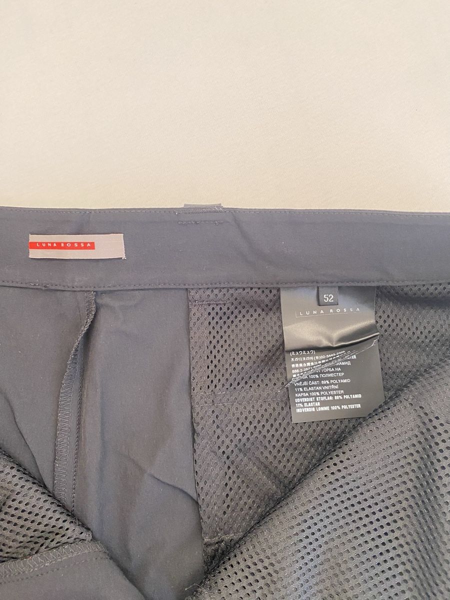 Prada Hosen: Prada Shorts – Gebraucht aus Zürich von micha_mm 3