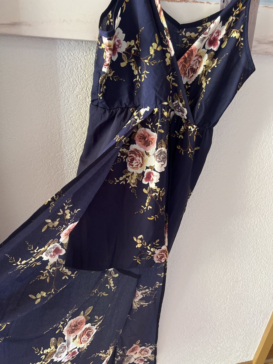 Jumpsuits: Sommerlicher Jumpsuit , Grösse M – D'occasion à Linden par Annelie12 1
