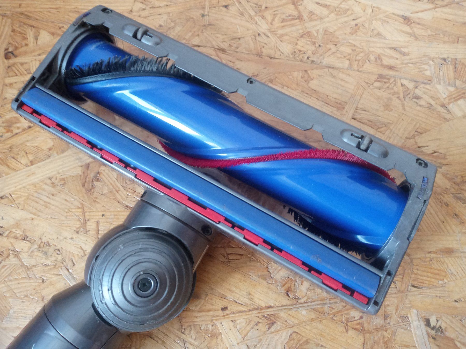 Dyson Staubsauger & Zubehör: Dyson V10 Staubsauger – Gebraucht aus Prez-vers-Siviriez von Monija70 5