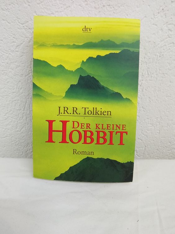 j-r-r-tolkien-der-kleine-hobbit-roman-dtv-gebraucht-in