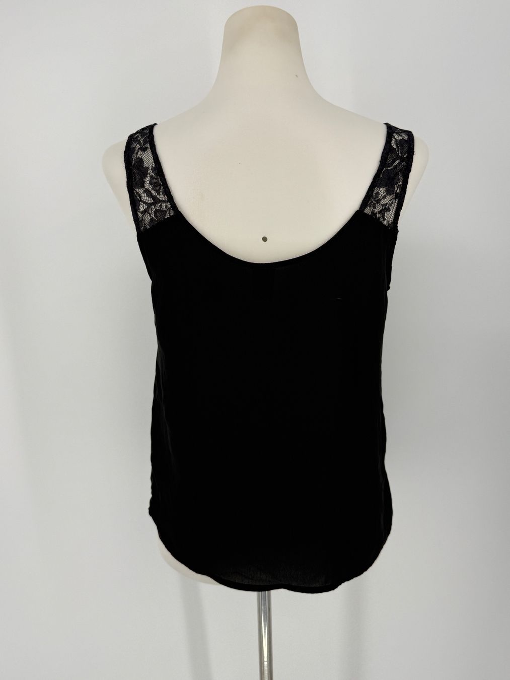 Zebra Top: Schwarzes Top mit Spitze Gr. M von Zebra – Usato da Auenstein venduto da moin. 2