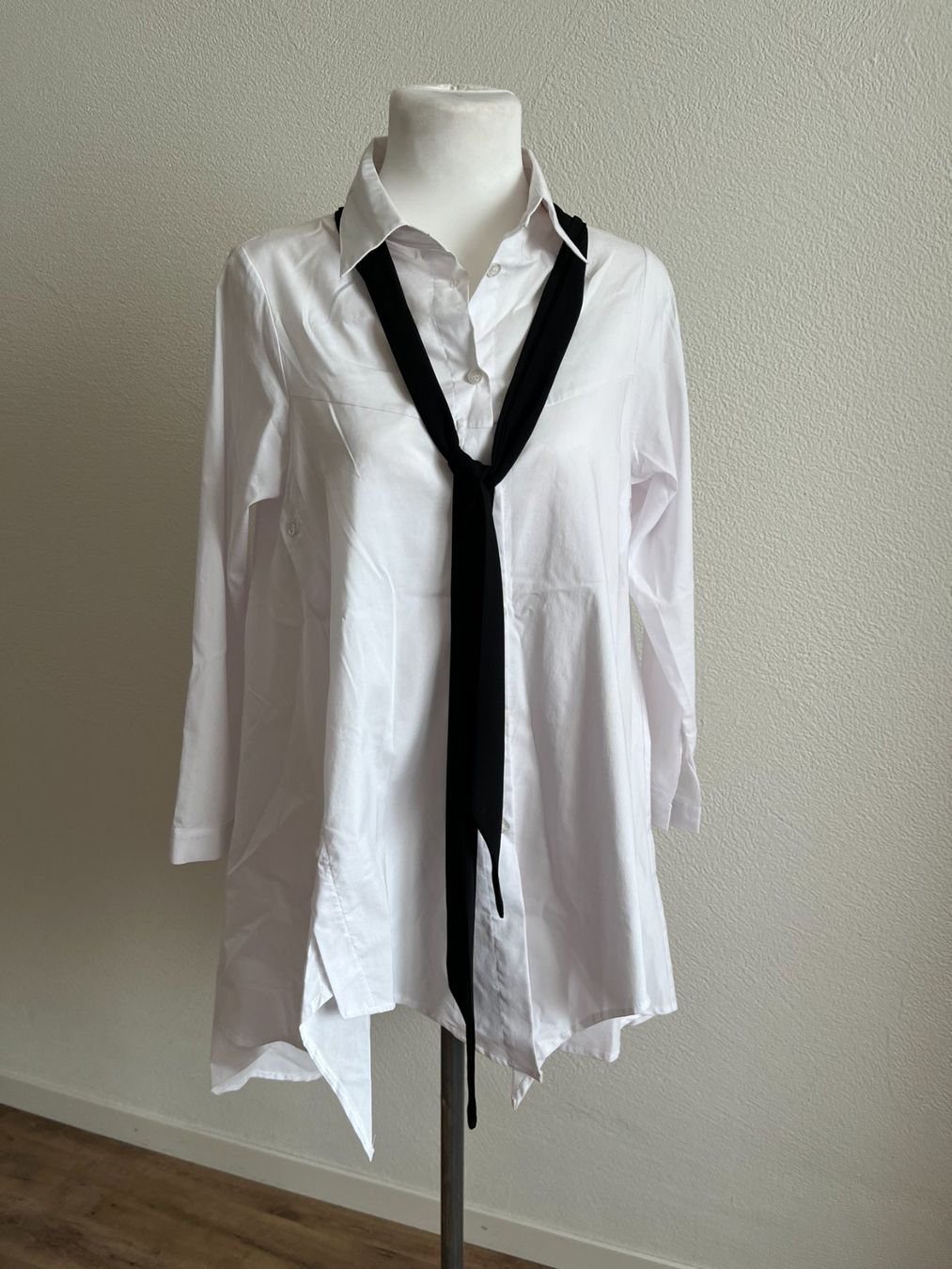Camicette: Bluse NEU, Baumwolle, Gr. S/M, NP 59.- – Nuovo e nell'imballaggio originale da Interlaken venduto da Jasmin_Flower