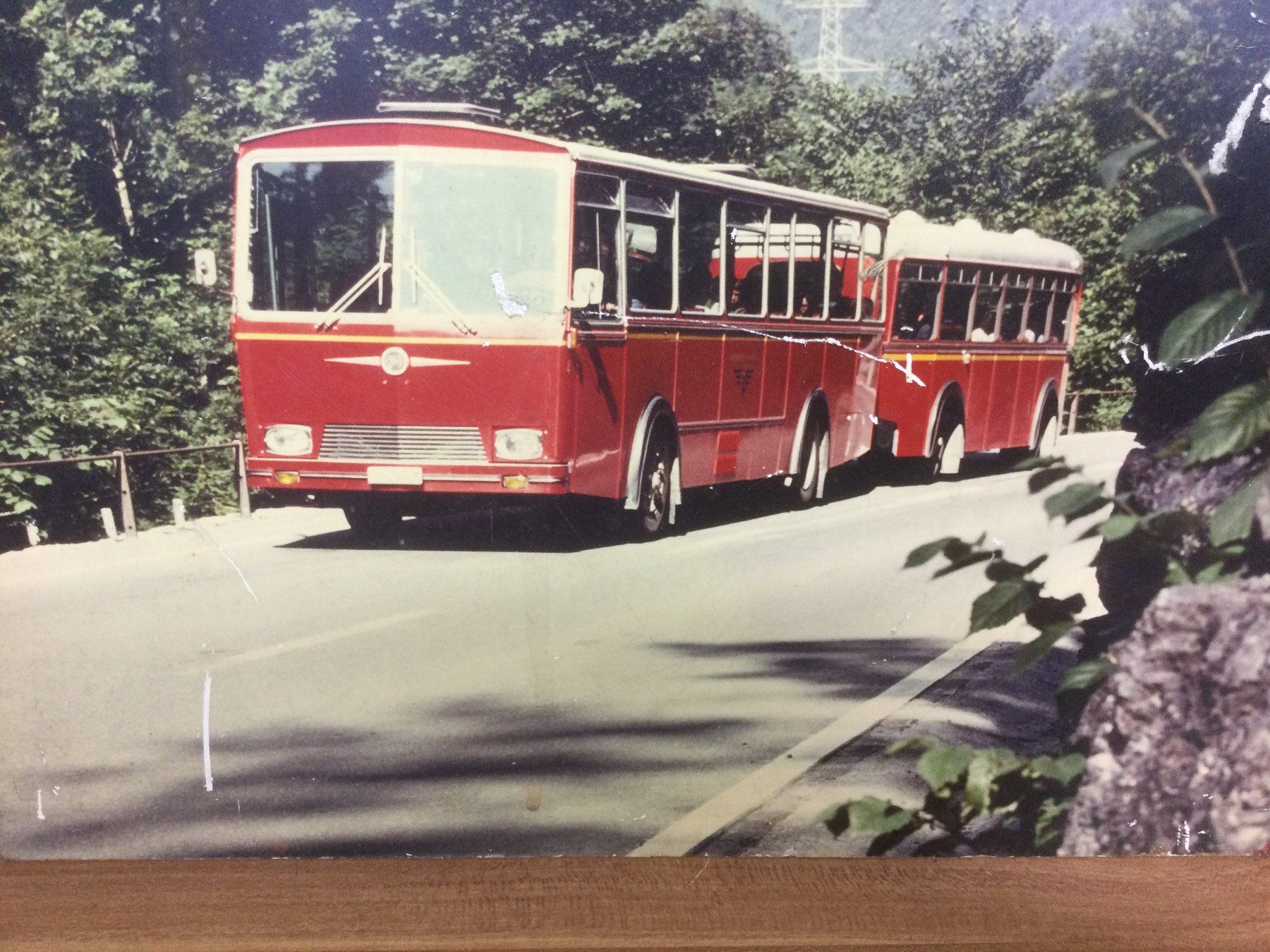 Foto & Immagini: Gebrauchtes Bild FBW Bus mit Anhänger Sernftal - Elm – Usato da Wangen SZ venduto da kuriosum12 1