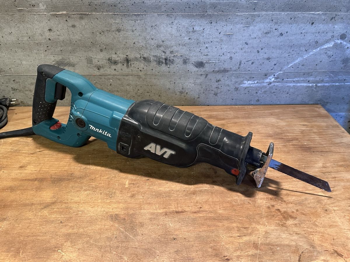 Makita Sägen: Säbelsäge MAKITA – Gebraucht aus Rothrist von Die_Welle 4
