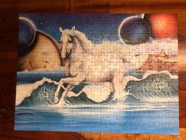 Adventskalender Puzzle, Pferd am Meer mit Planeten