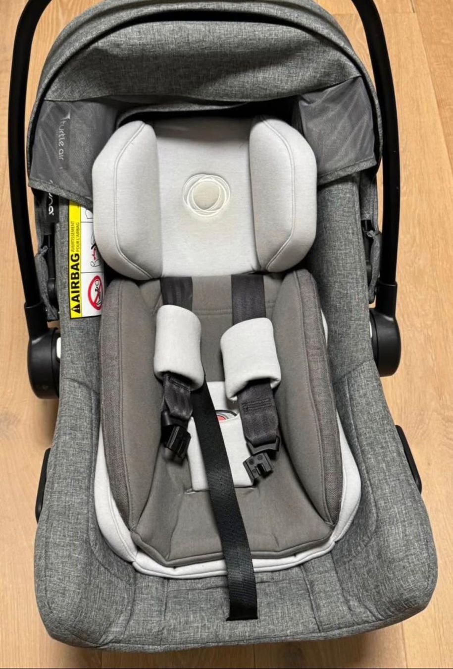 Nuna Seggiolini per auto: Kindersitz mit Base Nuna – Usato da Reinach AG venduto da EVZug90 1