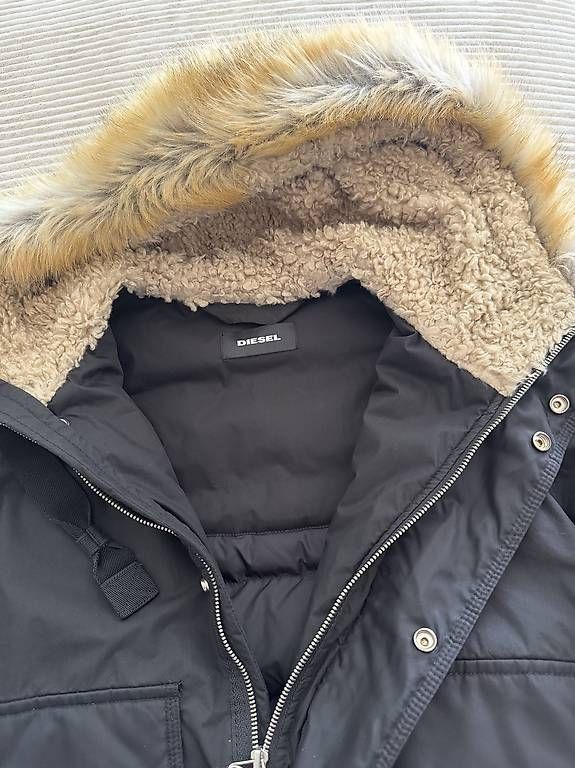 Vestes: Winterjacke Diesel  – D'occasion à Wil SG par mar_w7v7 2