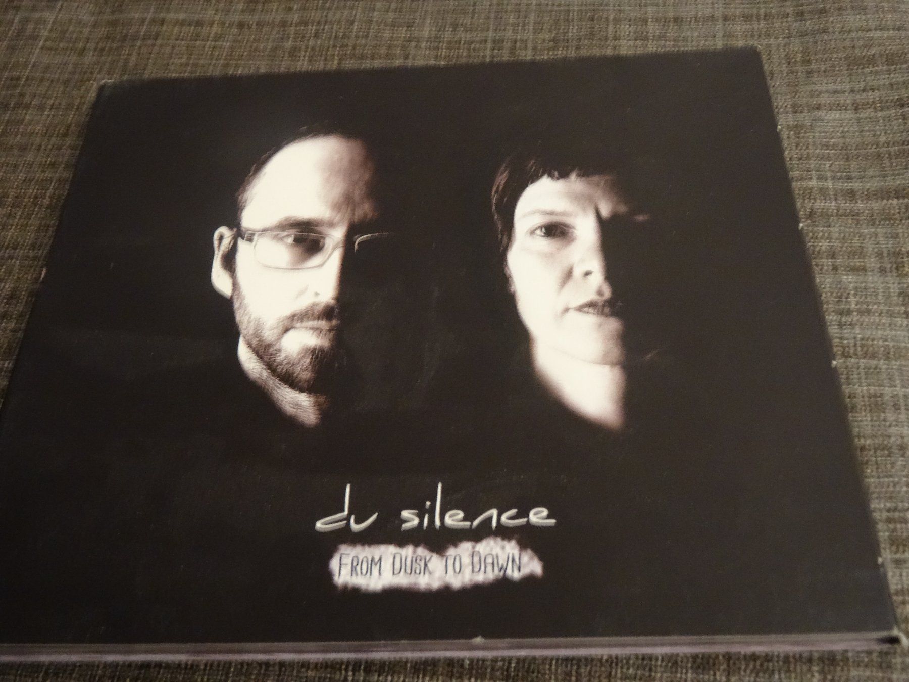 CD: Du Silence - From dusk to dawn CD – Usato da Olten venduto da Disc-Ausverkauf