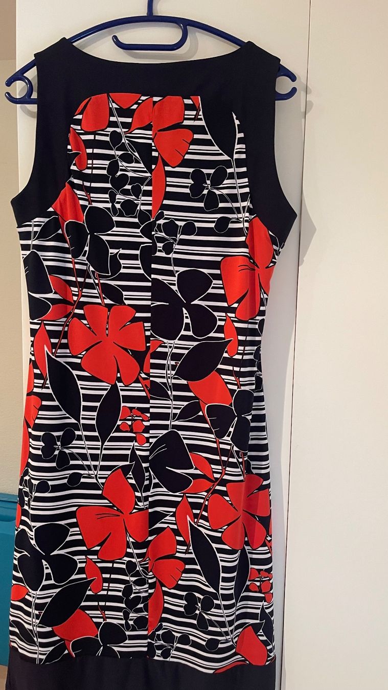 Gerry Weber Vestiti: Kleid Gerry Weber  Grösse 38 rot schwarz weiss – Nuovo (secondo la descrizione) da Wetzikon ZH venduto da Schrungus 1