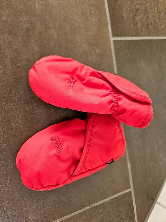 Guanti: Fäustlinge für Babys – Usato da Rorschacherberg venduto da sut86