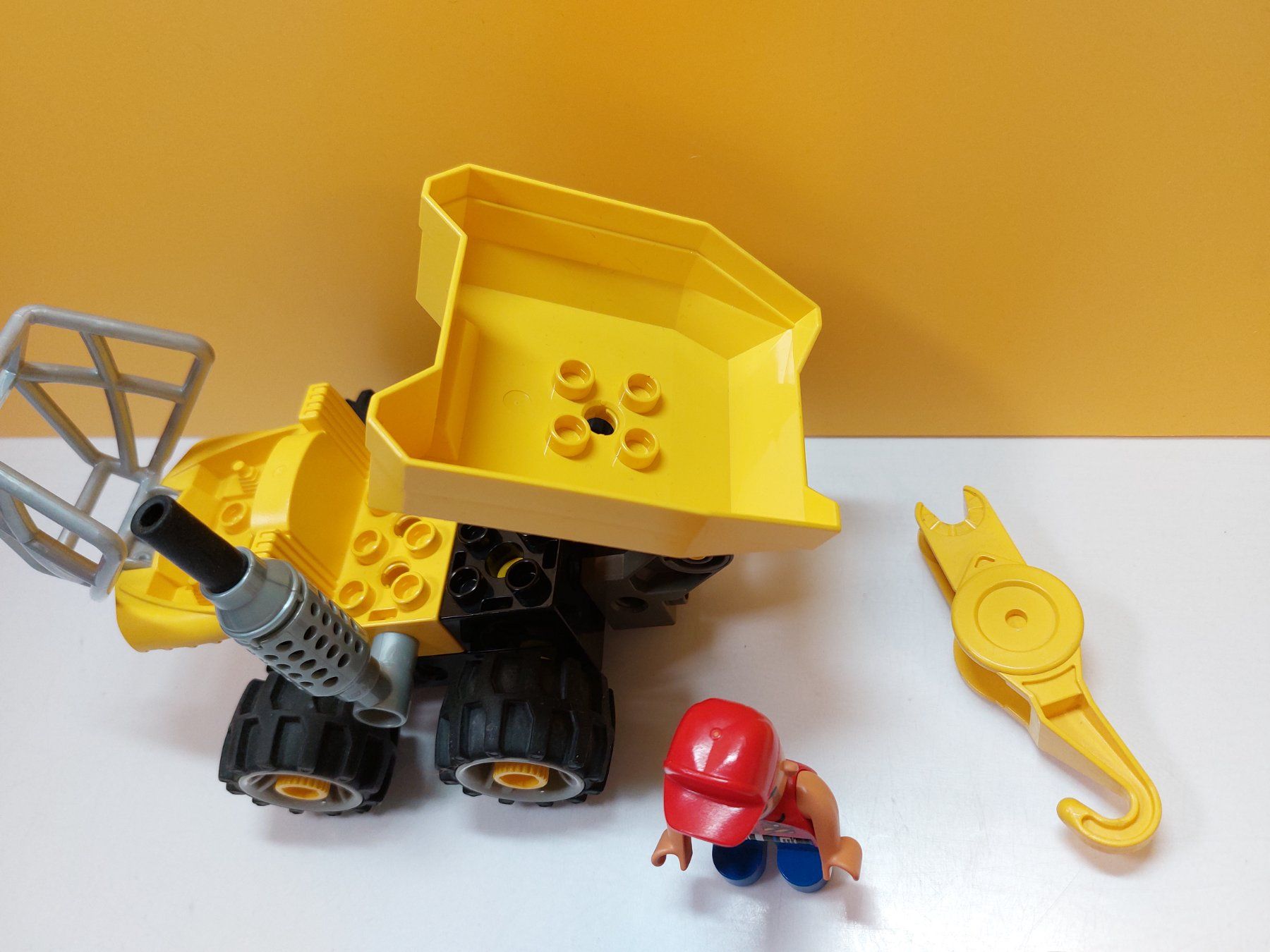 Lego Kit di costruzioni: LEGO DUPLO 3588 Toolo Active Tech - Großer Laster/ Lastwagen – Usato da St.Gallen venduto da TinasBauundSpiel 2