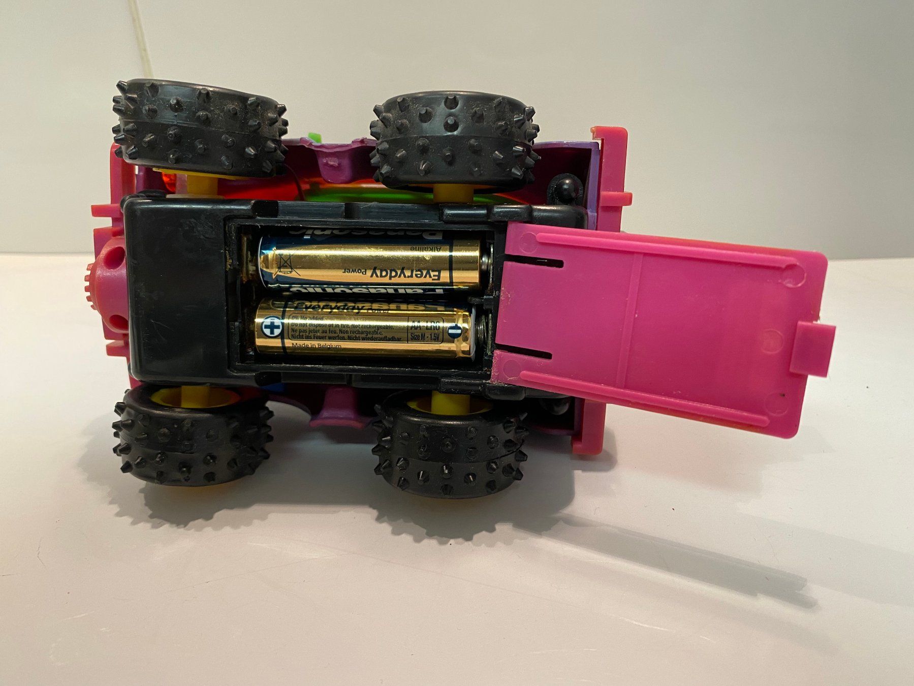 Volkswagen Modellautos: volkswagen VW Kafer Dragster Plastic 36 – Gebraucht aus Kerzers von tisyayasuBE 8