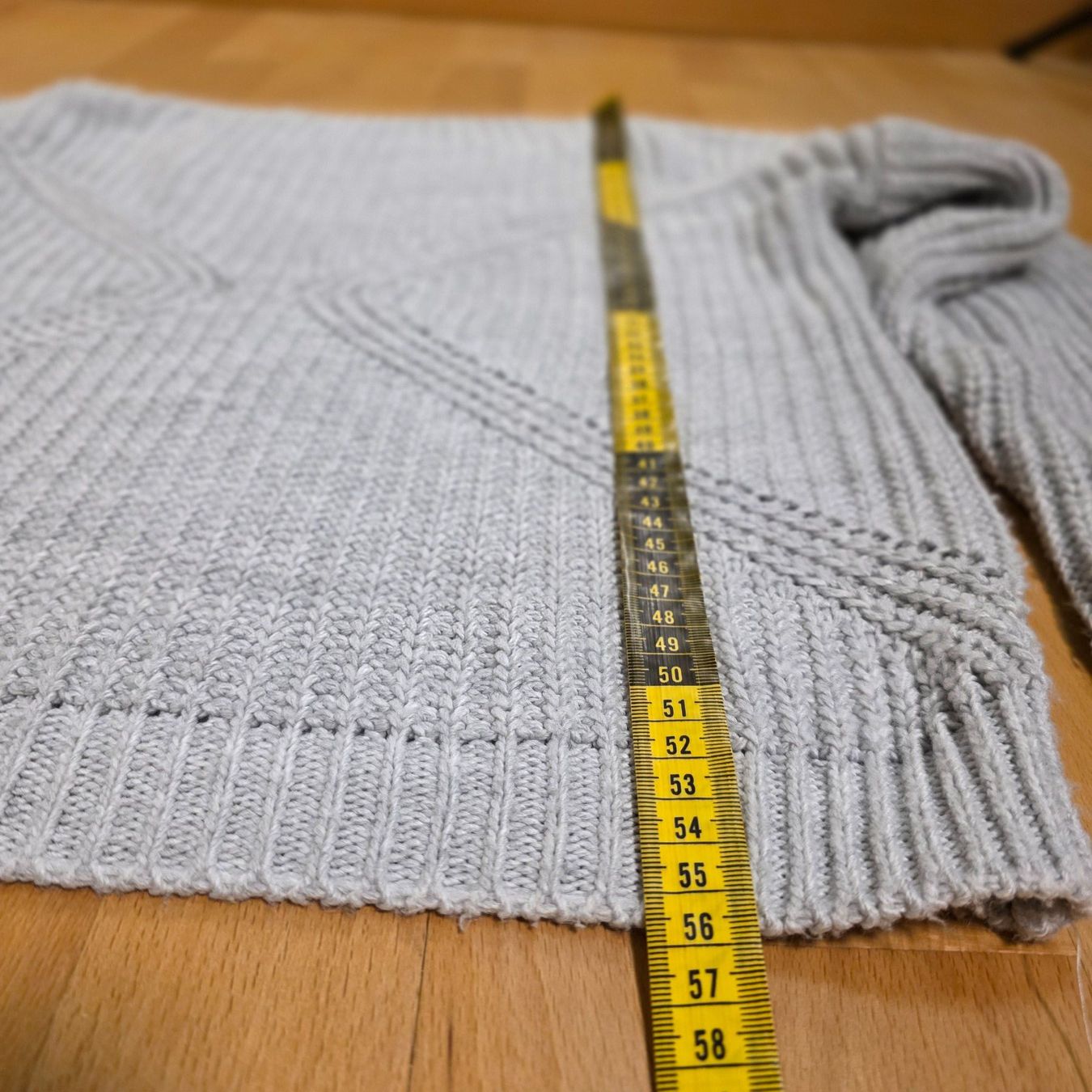 Maglioni & Felpe: Pullover Größe M – Usato da Wald ZH venduto da CapLux 3