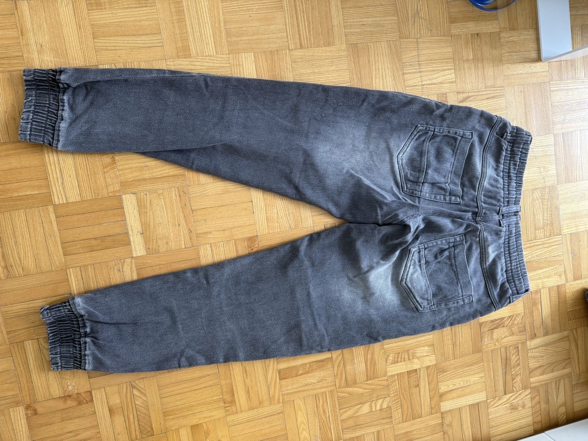 Kleiderpakete: Herren Hose packt  – Gebraucht aus Olten von Tombik 1