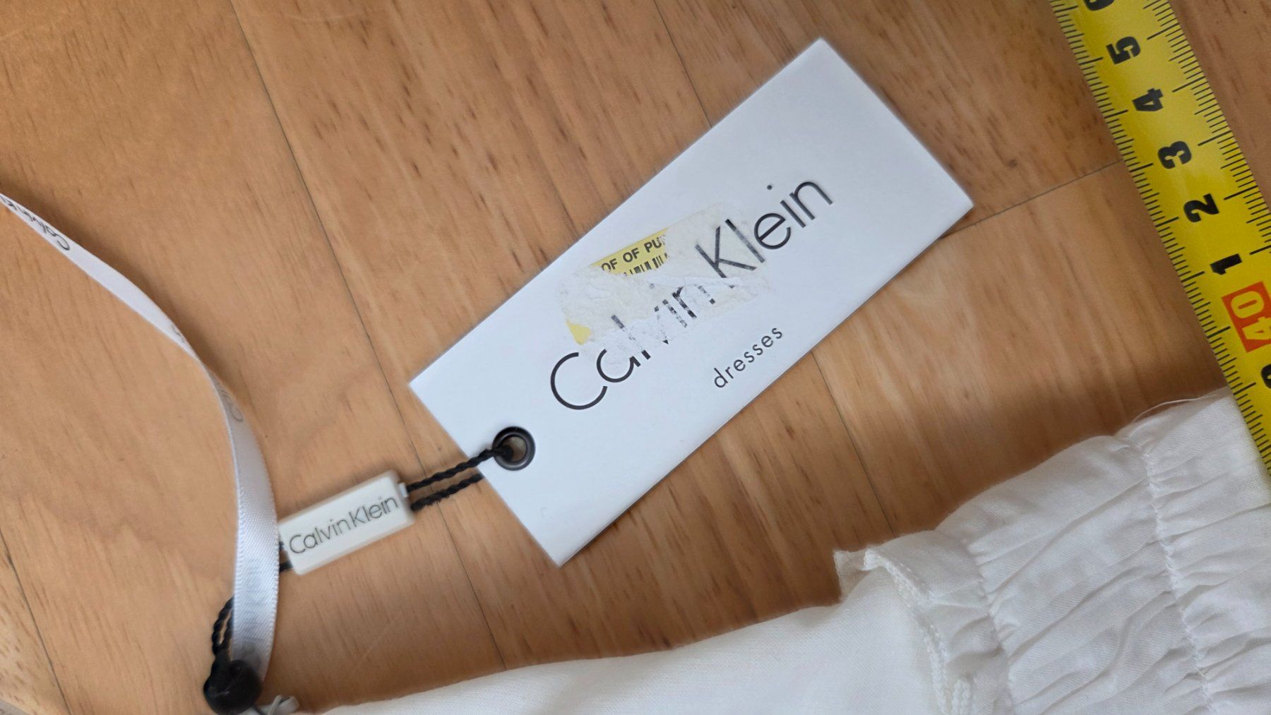 Calvin Klein Vestiti: Calvin Klein Dress Size 10 – Usato da Fislisbach venduto da Maieriisli25 4
