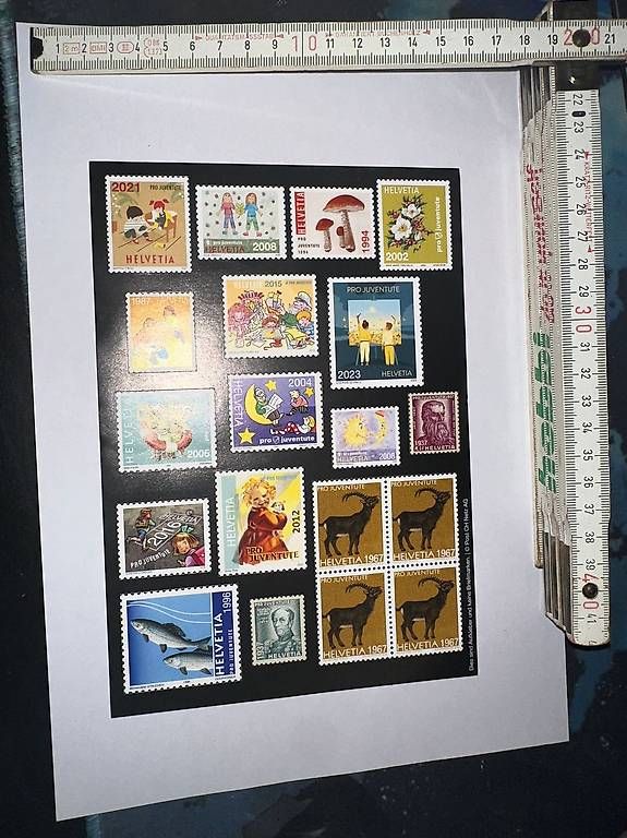 Autocollants: Briefmarken sticker – Neuf (Voir description) à Schlieren par S_Dragon 1