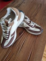 Turnschuhe Größe 41