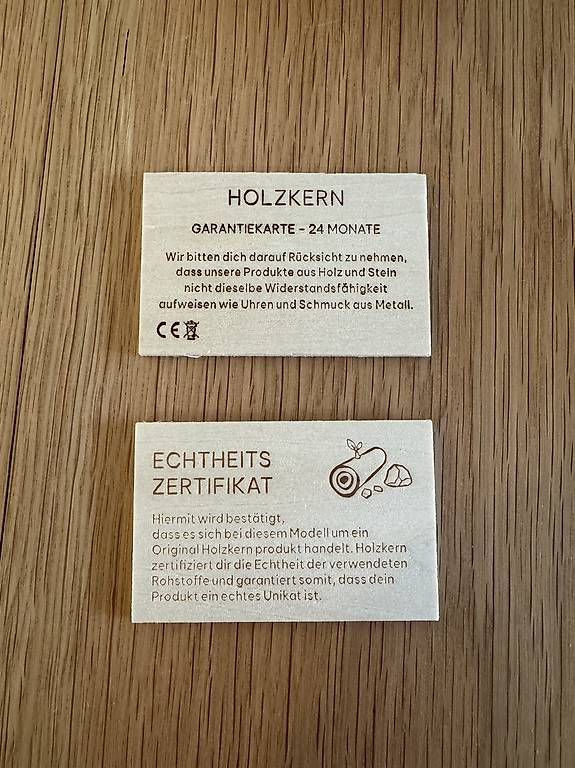Uhren: Holzkern "Relational" - Neuwertiger Zustand – Gebraucht aus Chur von Buendner111 4